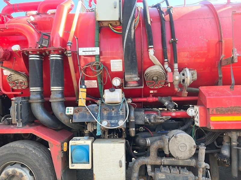 Scania P380 Fitted with Whale Tanker