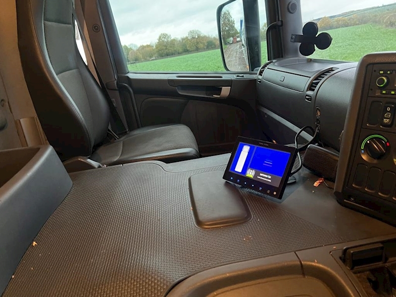 Scania P360 Fitted with 20,000 Litre Stainless Steel Tanker