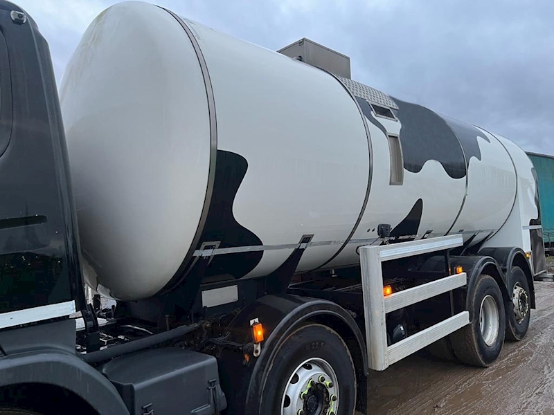 Scania P360 Fitted with 20,000 Litre Stainless Steel Tanker