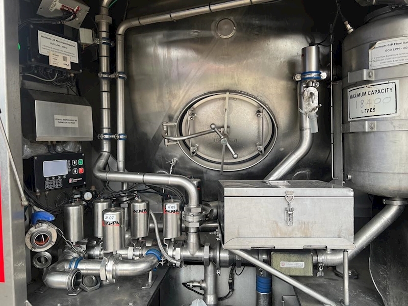 Scania P370 20,000 Litre Milk Tankers