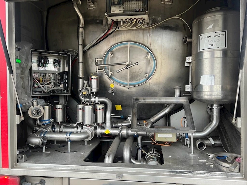 Scania P370 20,000 Litre Milk Tankers