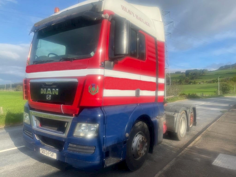 MAN TGX 26 480 Rear Lift Tractor Unit