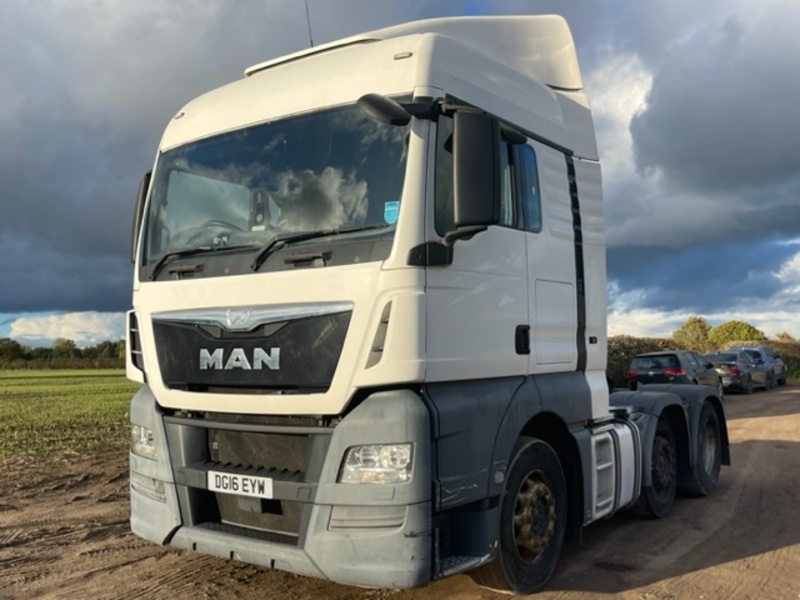 MAN TGX 26 480 6x2 Tractor Unit