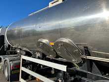 MAN TGS 25 440 with Stainless Tanker 