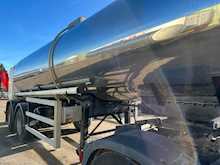 MAN TGS 25 440 with Stainless Tanker 