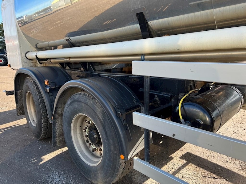 MAN TGS 25 440 with Crossland Stainless Tanker