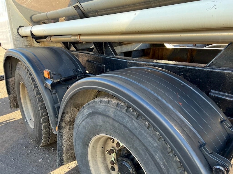 MAN TGS 25 440 with Crossland Stainless Tanker