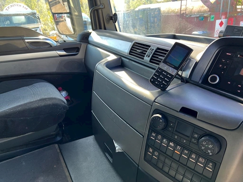 MAN TGS 25 440 with Crossland Stainless Tanker