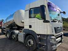 MAN TGS 25 440 with Stainless Tanker 