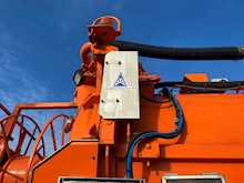 Mercedes-Benz Actros 3235 Hub Reduction Chassis Cab 