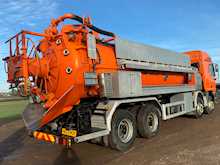 Mercedes-Benz Actros 3235 Hub Reduction Chassis Cab 