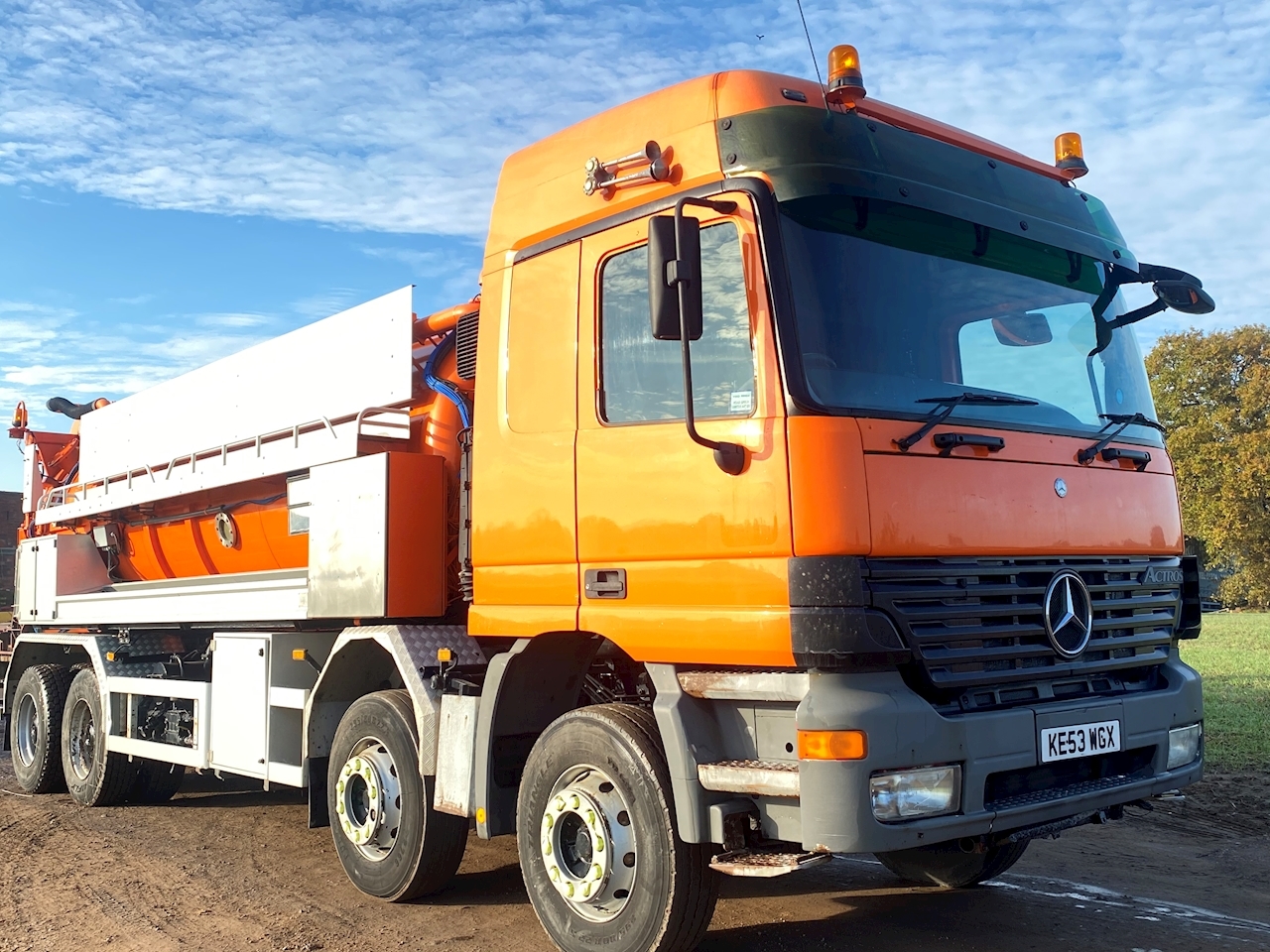 Actros 3235 Hub Reduction Chassis Cab