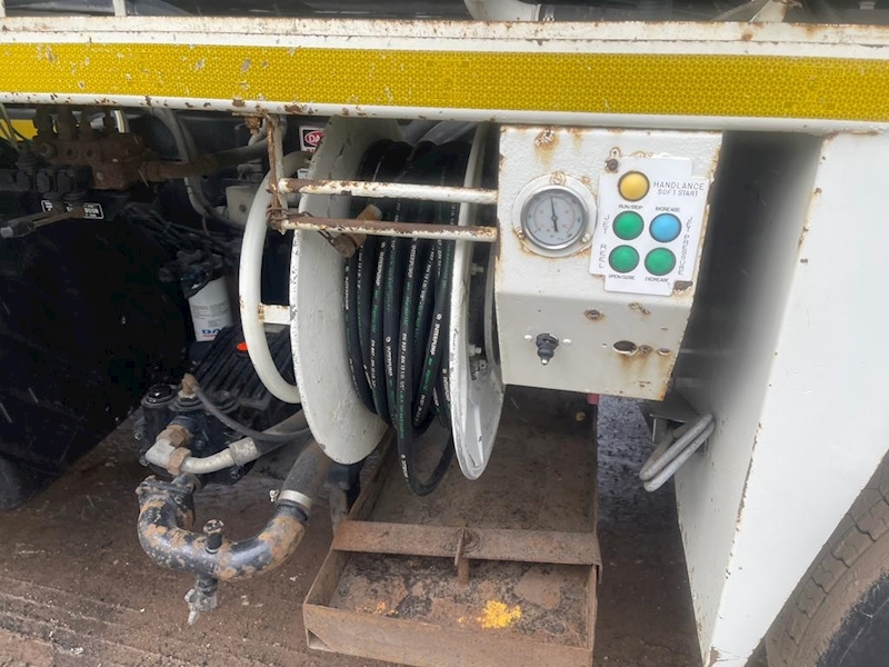 DAF 55 250 18 Ton Whale Jet Vac Tankers