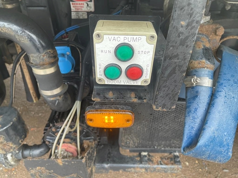 DAF 55 250 18 Ton Whale Jet Vac Tankers