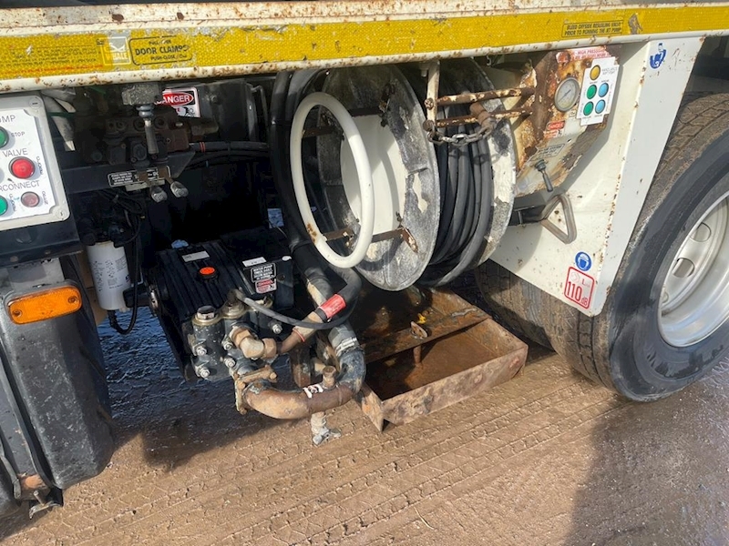 DAF 55 250 18 Ton Whale Jet Vac Tankers