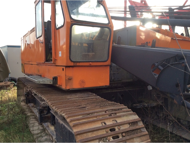 Hitachi KH125 Crawler Crane
