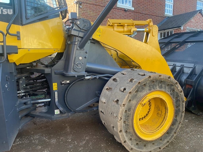 Komatsu WA470-8 Loading Shovel
