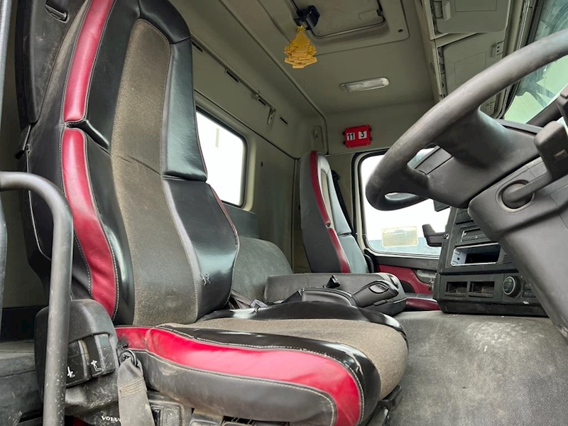 Volvo 420 Euro 6 Tipper