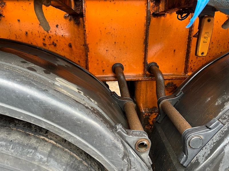 Dennison Fitted with Atlas Brick Crane 