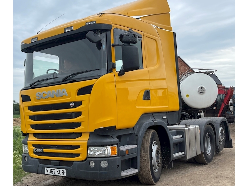 Scania 6x2 Rear Lift Tractor Unit