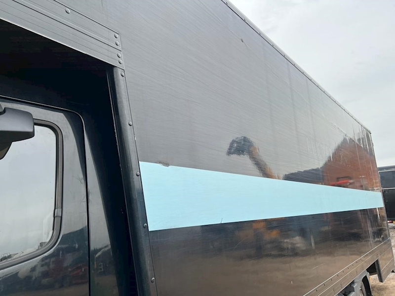 Mercedes-benz 818 Euro 6 Furniture Vans Pantechnicon 