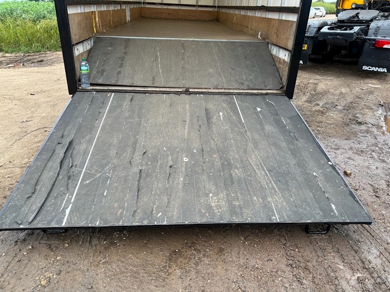 Mercedes-benz 818 Euro 6 Furniture Vans Pantechnicon 