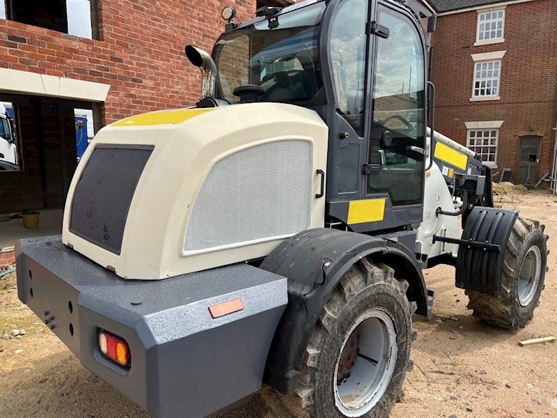 Black And White Articulated Telehandler