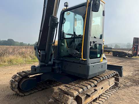 8 Ton Tracked Excavator