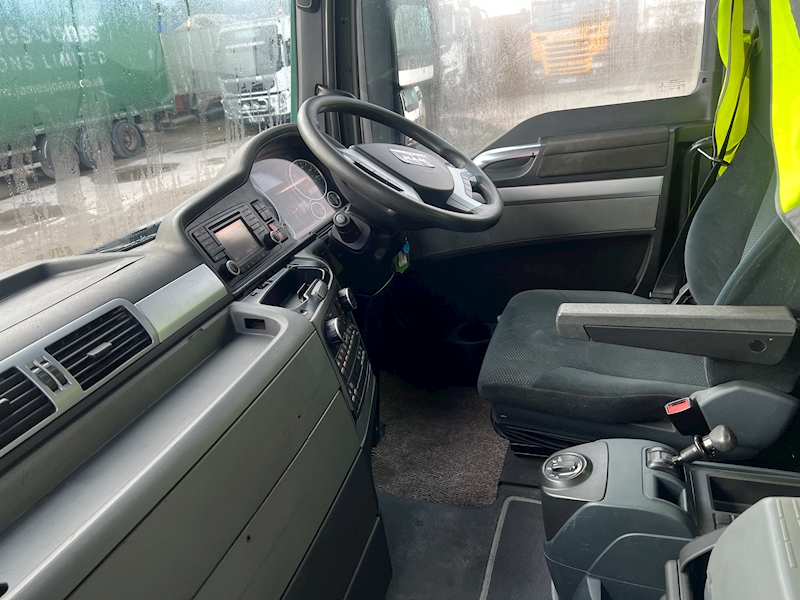 MAN 26.480 6x2 Tractor Unit