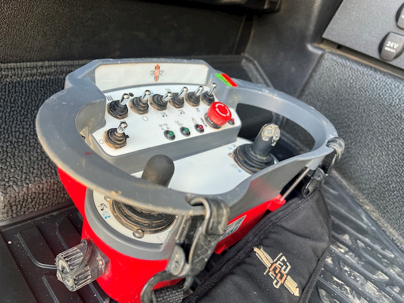 Mercedes-Benz 510 HP RSP 6 RD 8000 Suction Excavator Specialist Vehicle 