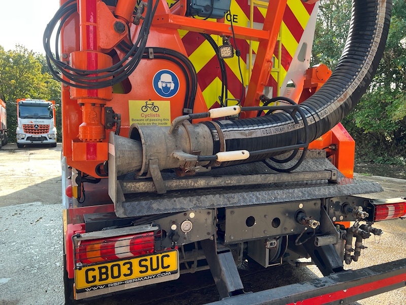 Mercedes-Benz 510 HP RSP 6 RD 8000 Suction Excavator Specialist Vehicle 