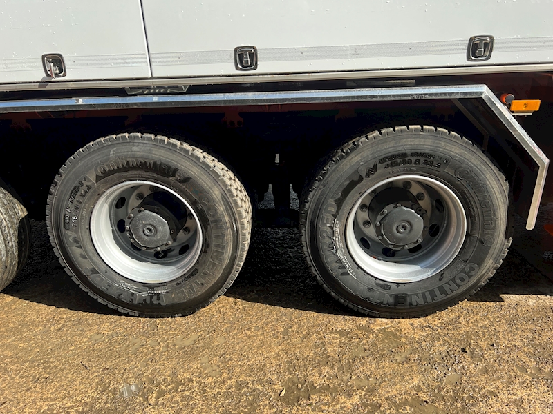 Mercedes-Benz 510 HP RSP 6 RD 8000 Suction Excavator Specialist Vehicle 