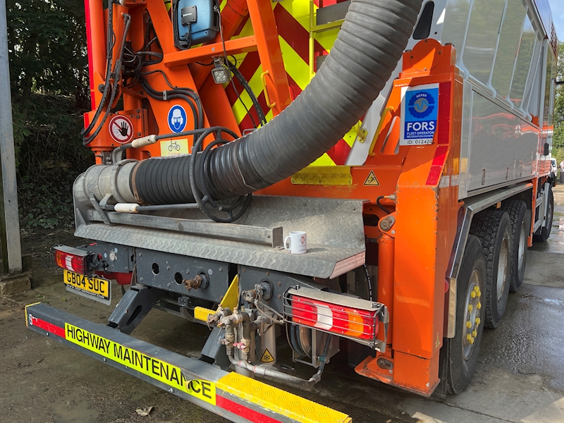 Mercedes-Benz 510 HP RSP 6 RD 8000 Suction Excavator Specialist Vehicle 