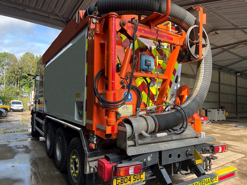 Mercedes-Benz 510 HP RSP 6 RD 8000 Suction Excavator Specialist Vehicle 