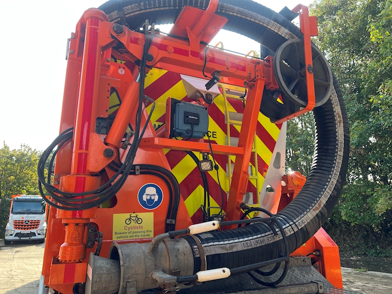 Mercedes-Benz 510 HP RSP 6 RD 8000 Suction Excavator Specialist Vehicle 