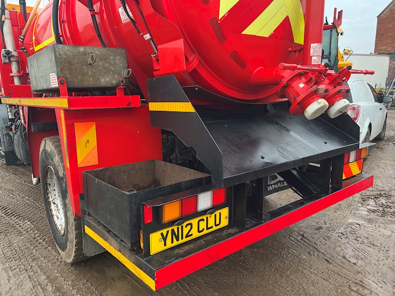 DAF 220 Fitted with Whale Vac Tanker