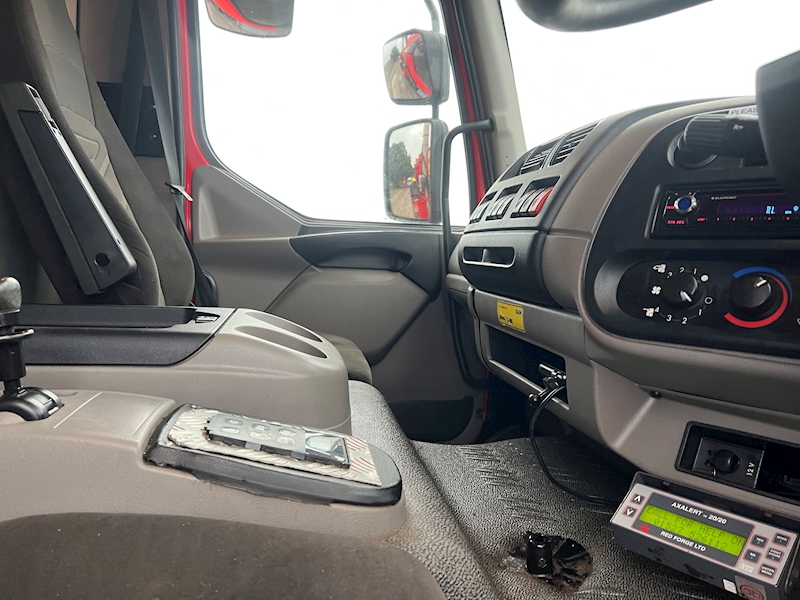 DAF 220 Fitted with Whale Vac Tanker