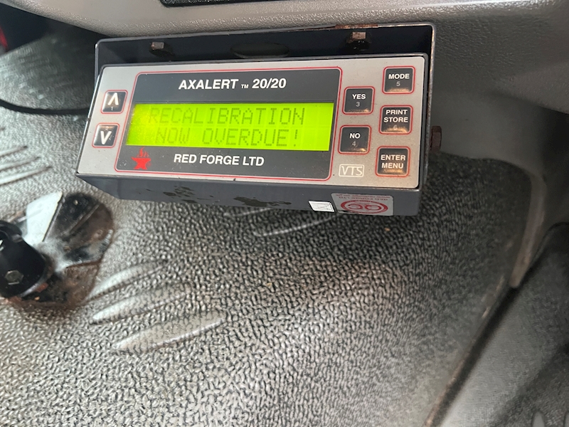 DAF 220 Fitted with Whale Vac Tanker