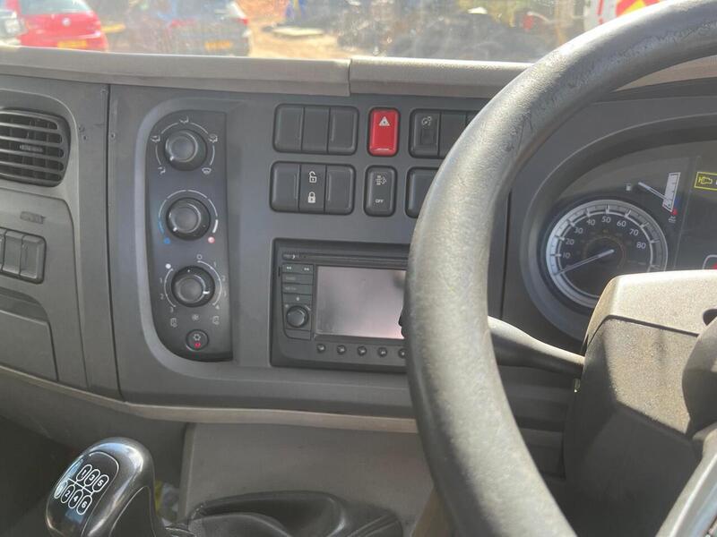 DAF 7.5 Ton 180HP 7.2m Flatbed