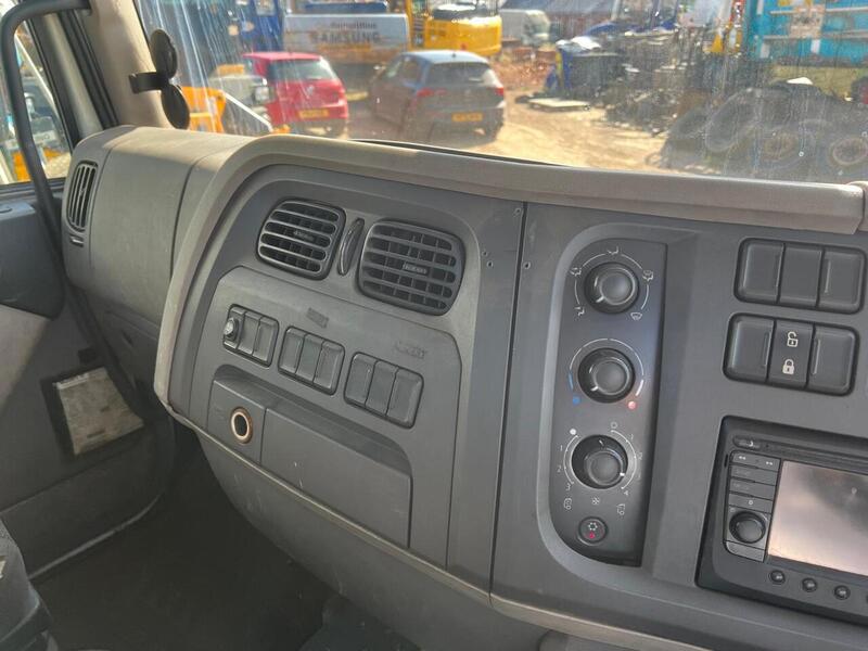 DAF 7.5 Ton 180HP 7.2m Flatbed