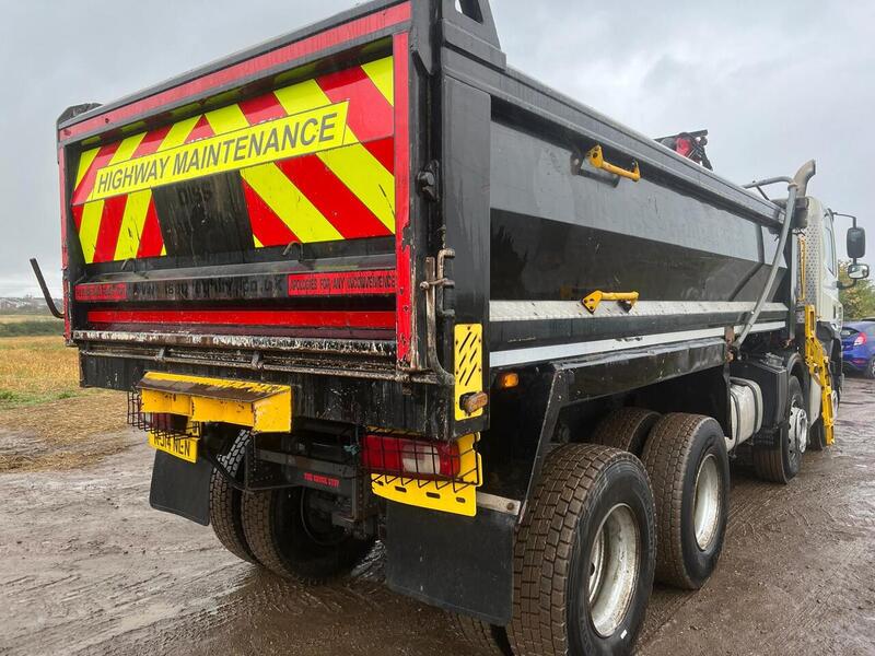 DAF 440 FAD Tipper Grab