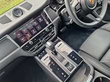 Porsche Macan T Pdk 