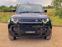 Land Rover Defender 110 D300 MHEV X-Dynamic HSE 