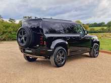 Land Rover Defender 110 D300 MHEV X-Dynamic HSE 