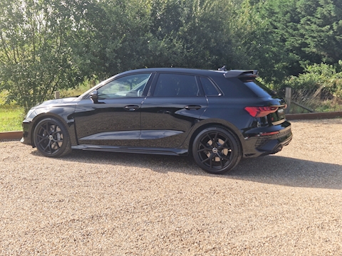 2.5 TFSI Carbon Black S tronic Quattro 5dr Sportback Petrol Euro 6