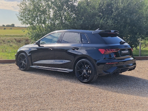 2.5 TFSI Carbon Black S tronic Quattro 5dr Sportback Petrol Euro 6