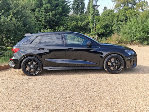2.5 TFSI Carbon Black S tronic Quattro 5dr Sportback Petrol Euro 6