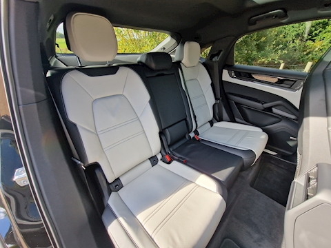 V6 E-Hybrid 3.0 5dr Coupe Automatic Petrol/Electric