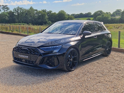 RS3 2.5 TFSI Carbon Black Sportback S Tronic quattro Euro 6 (s/s) 5dr
