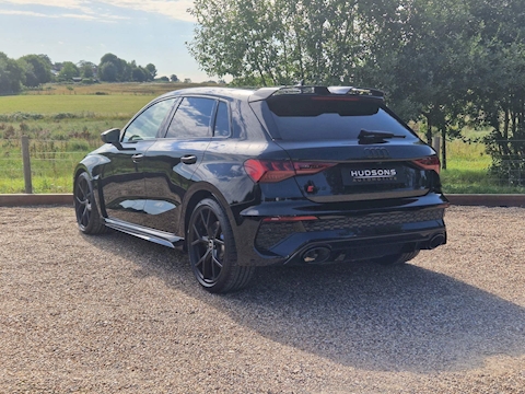 RS3 2.5 TFSI Carbon Black Sportback S Tronic quattro Euro 6 (s/s) 5dr